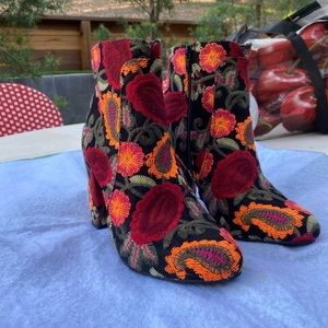 Brand new never used before Mia shoes